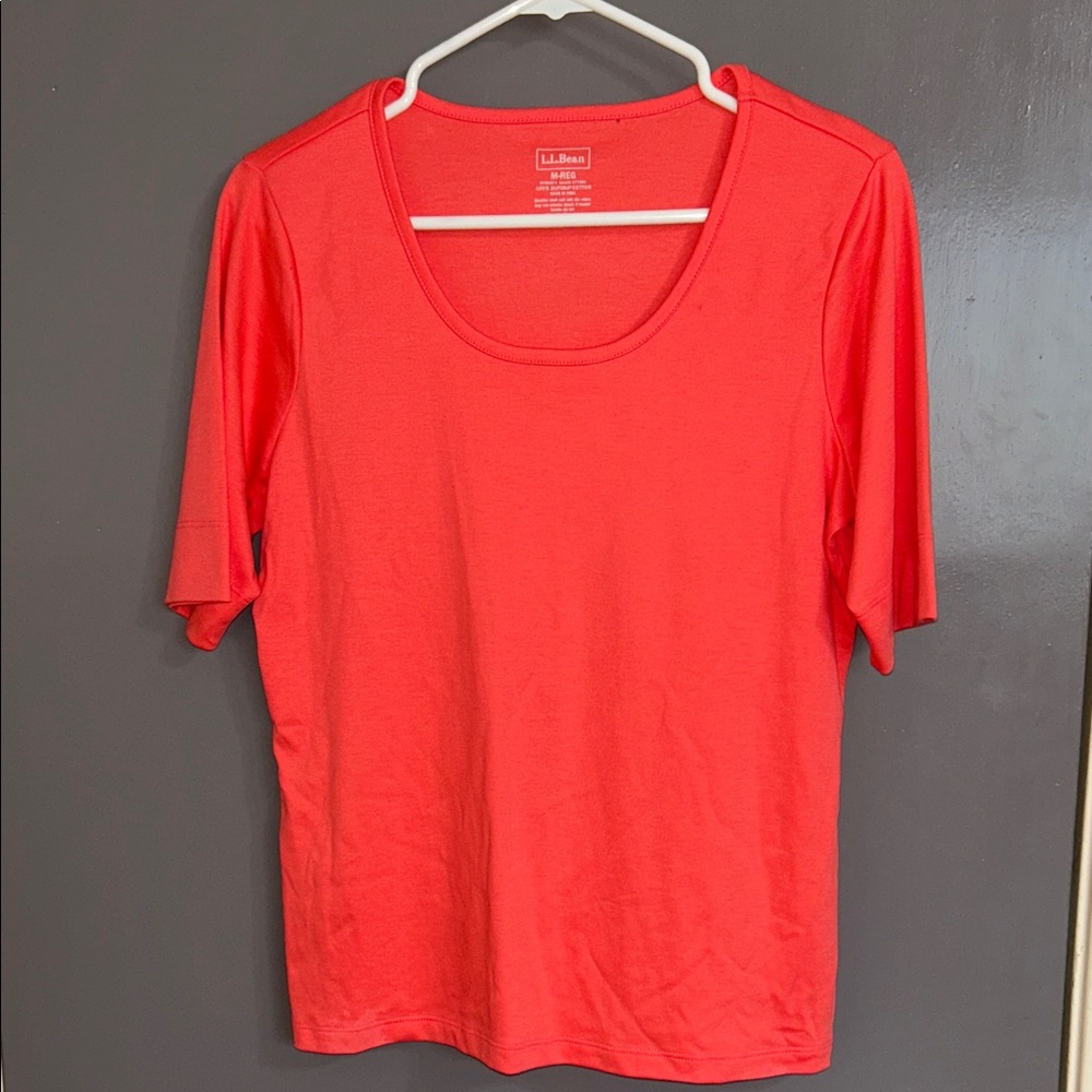 L.L. Bean Women's Short Sleeve Scoop Neck Tee - Coral - Medium